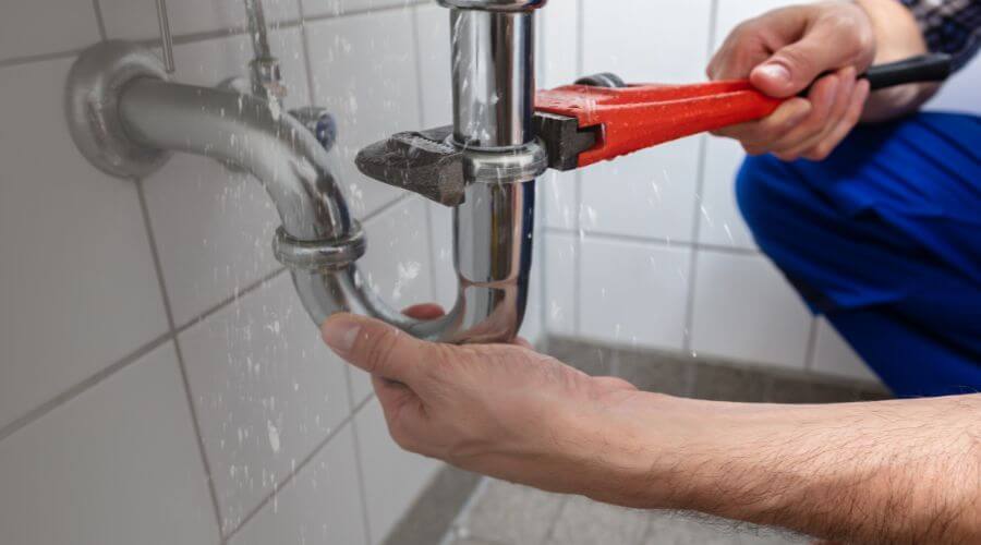 Local annual plumbing maintenance in Aplington, IA